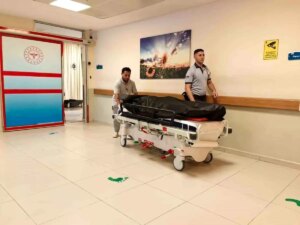 bursada misir uyruklu adam arkadaslari tarafindan hareket halinde bulundu hayatini kaybetti dqFRP4RX.jpg